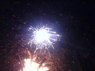 2007 fireworks // 1632x1224 // 404.0KB