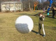 child golf impending_pain nanosecond photo plastic_tree // 650x474 // 100.0KB